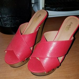 Red wedge heels