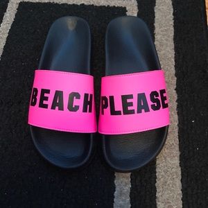 PINK sandals new never worn 🛍