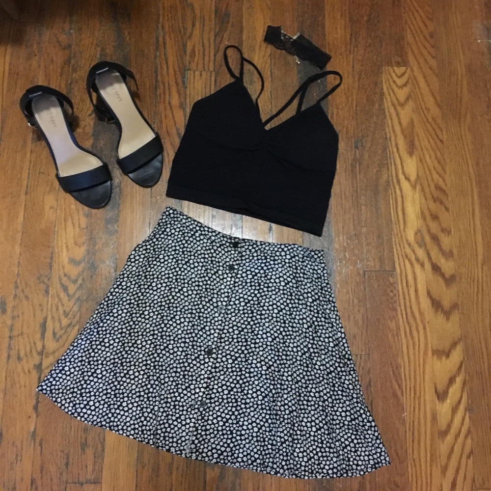 H&M Daisy Print Skater Skirt