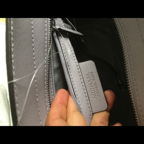 MK Selma Saffiano Leather Medium Satchel - Picture 3 of 8