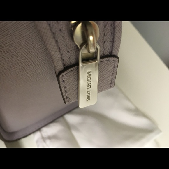 MK Selma Saffiano Leather Medium Satchel - Picture 5 of 8