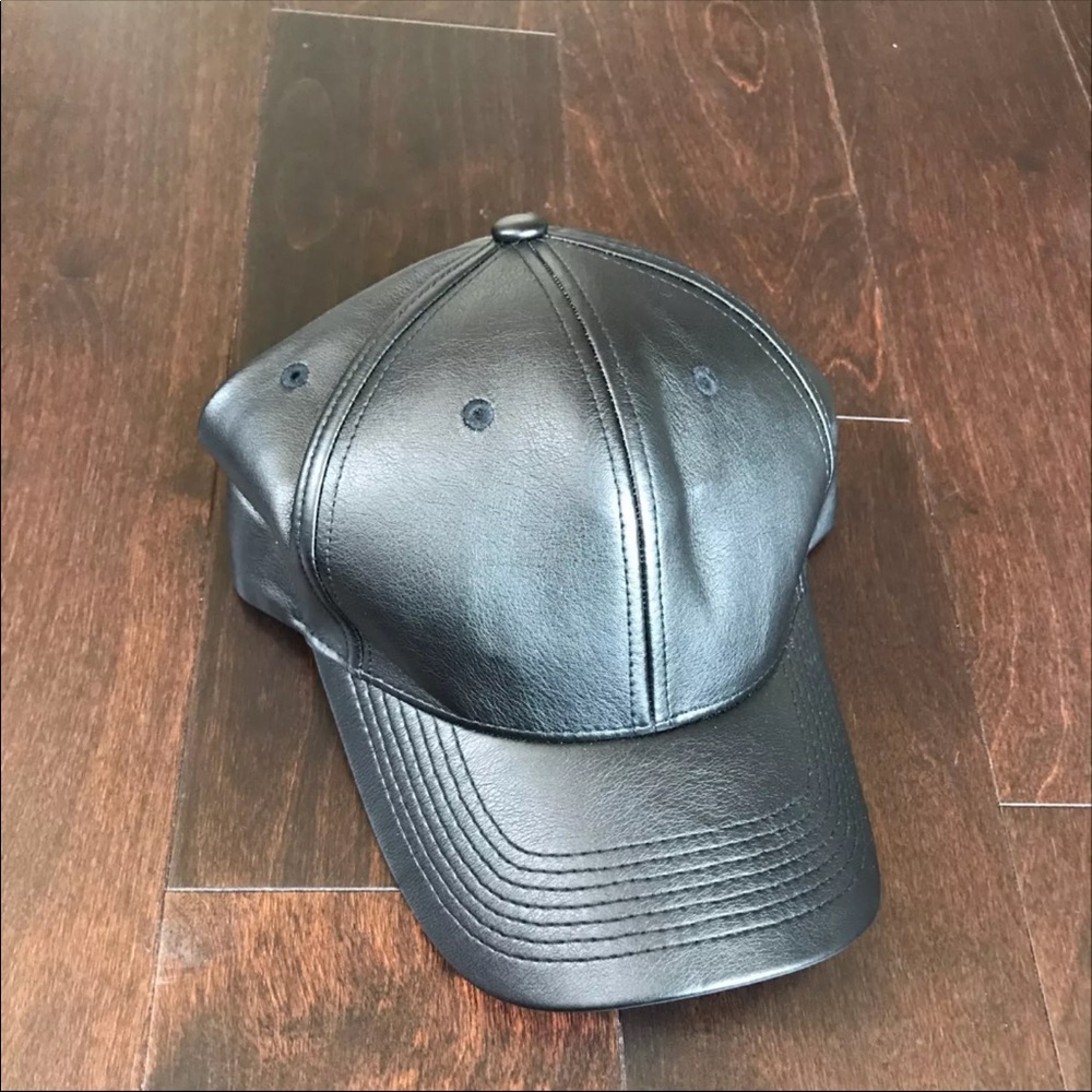 Black Leather Hat !