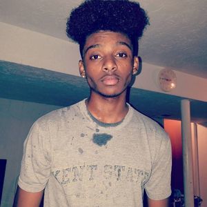 Meet your Posher, Efrem