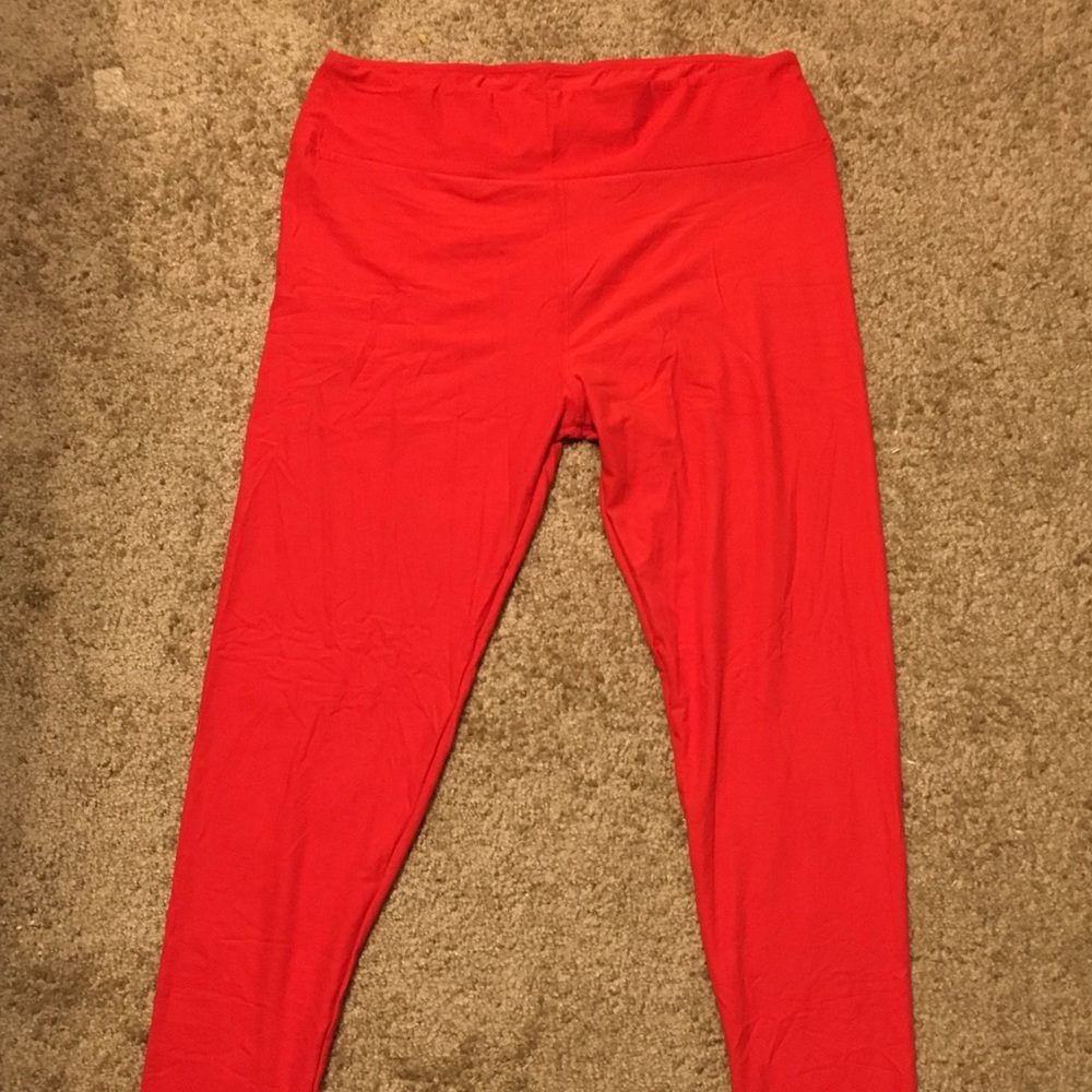 LuLaRoe TC Red Leggings *BNWOT*
