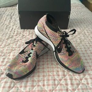 NIB Rainbow Nike Flyknit Racers 2.0