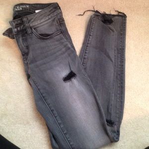 American eagle gray ripped jeans