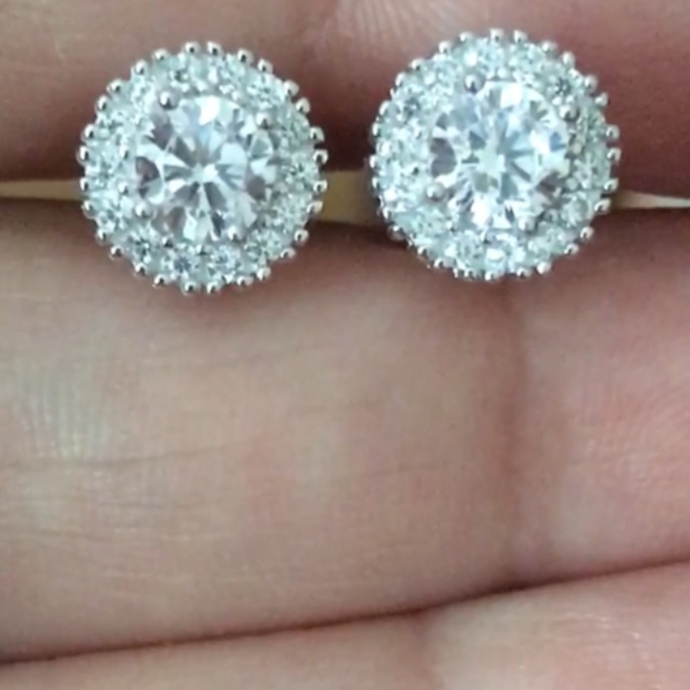 925 Sterling Silver Stud CZ Earrings - Picture 3 of 3
