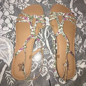 Flower print sandals