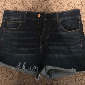denim american eagle shorts