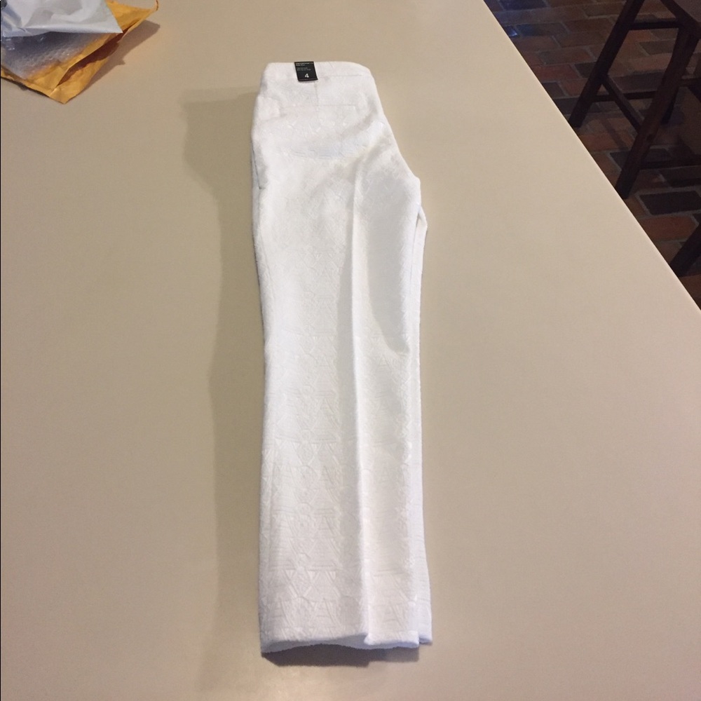 Pants - Picture 3 of 4