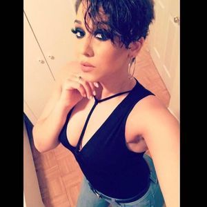 Meet your Posher, Luz