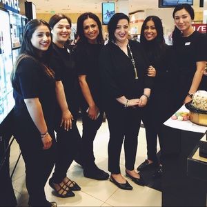 Meet your Posher, Katrina