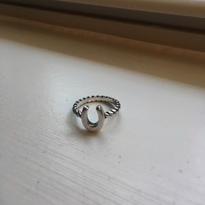 James Avery horseshoe ring