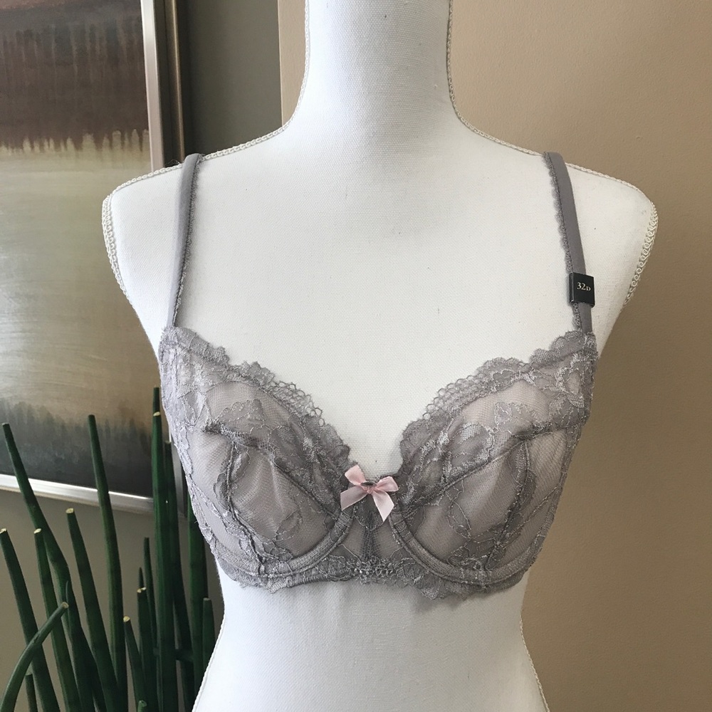 Victoria's Secret Grey Unlined Demi Bra 32D NEW