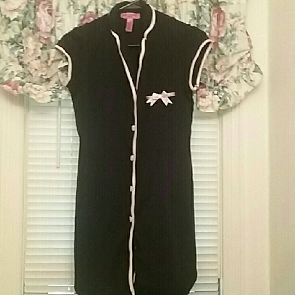 Betsey Johnson night gown.
