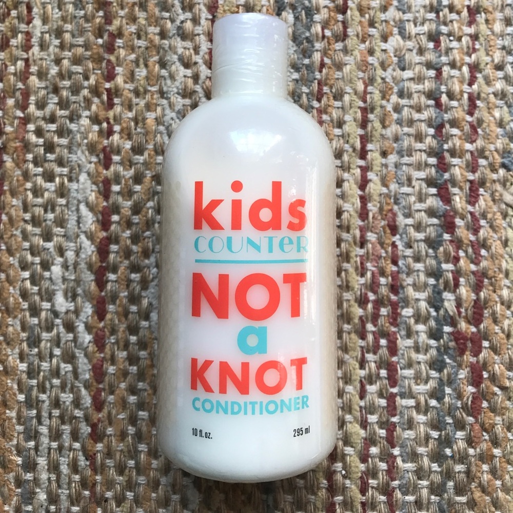 New Beautycounter Kids Not a Knot Conditioner