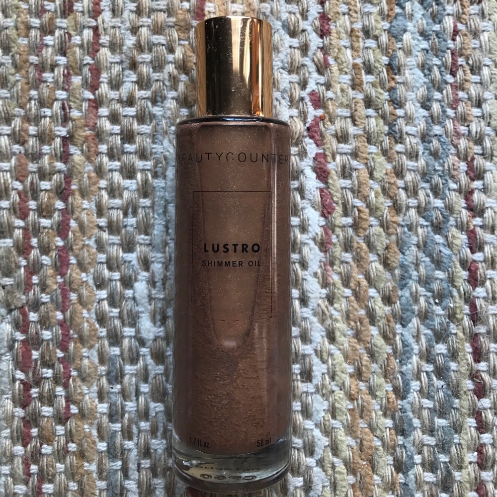 Beautycounter Lustro Shimmer Oil