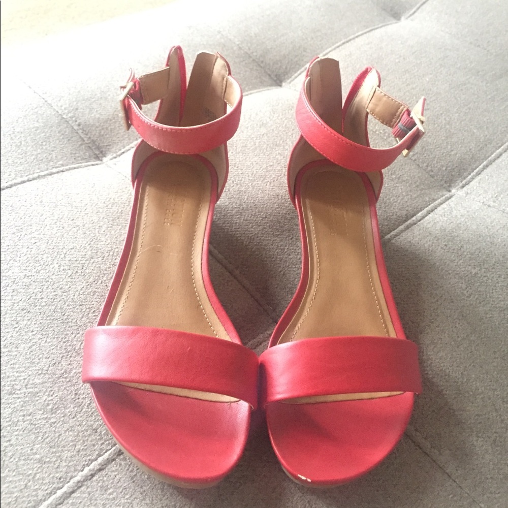 Kenneth Cole Reaction Great Vibe Leather Sandals