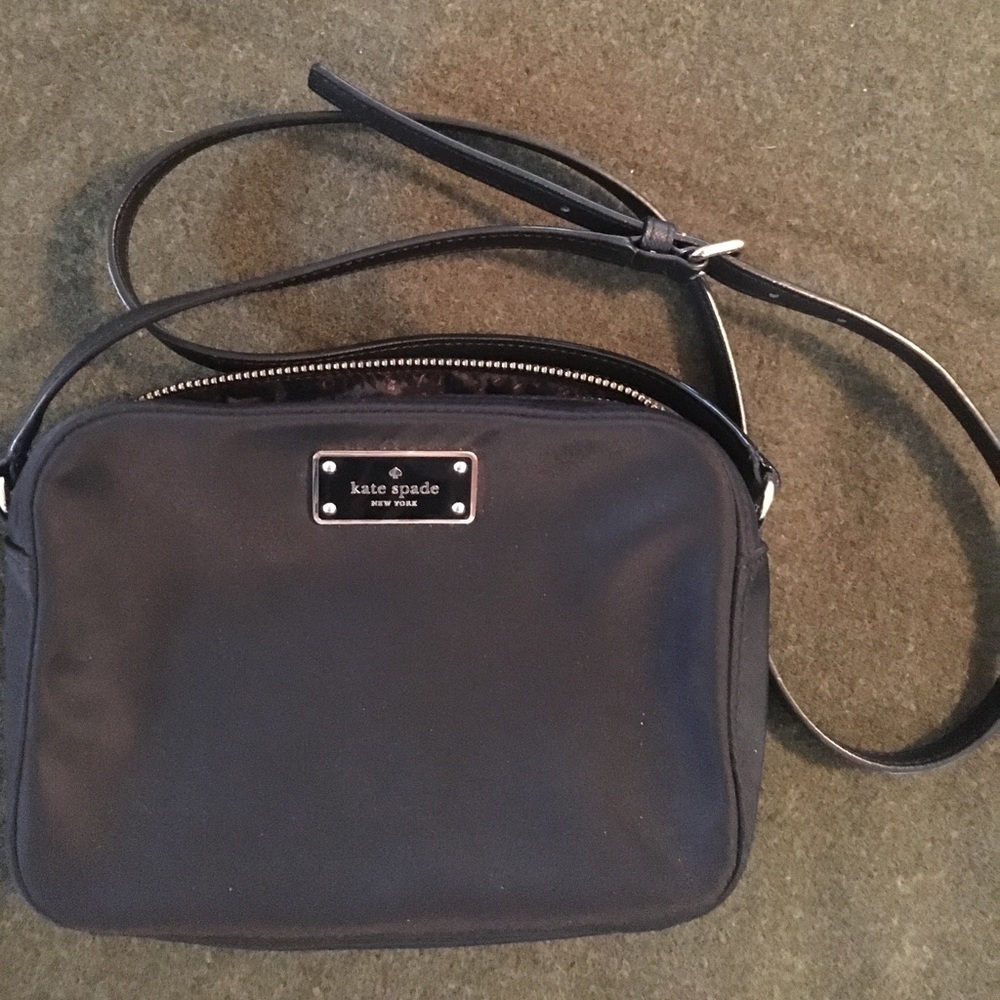 Kate Spade black avenue Mindy purse