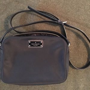 Kate Spade black avenue Mindy purse