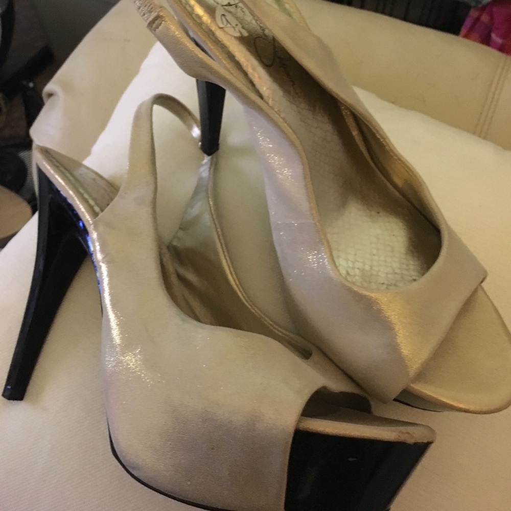 Sexy 5in Jessica Simpson heels