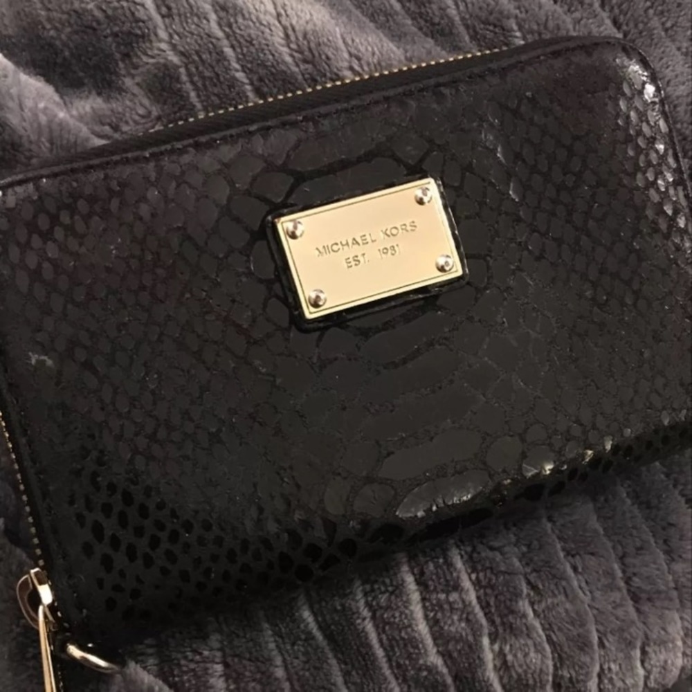 Michael Kors black wallet
