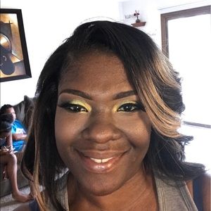 Meet your Posher, Teresa