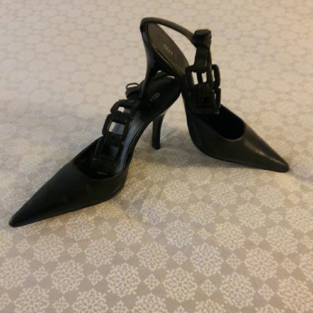 BEAUTIFUL BLACK STRAPS SEXY HEELS - Picture 5 of 6