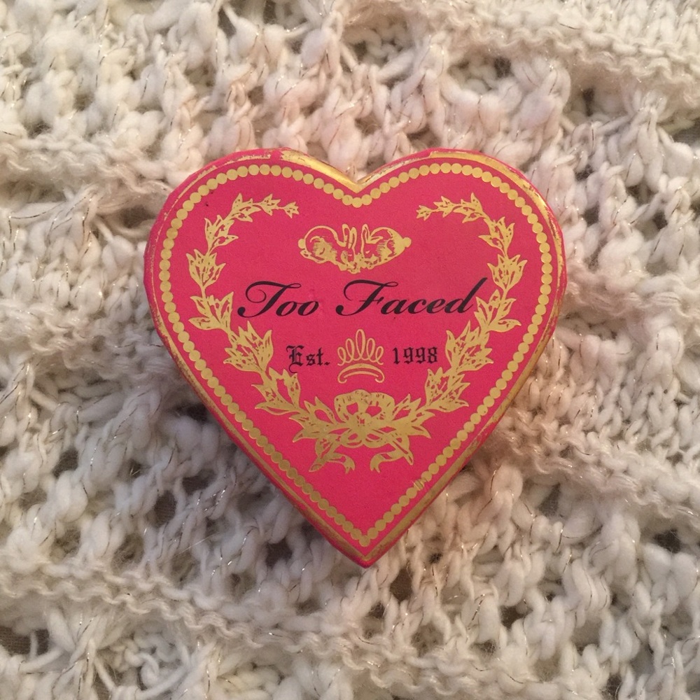 Too Faced blush