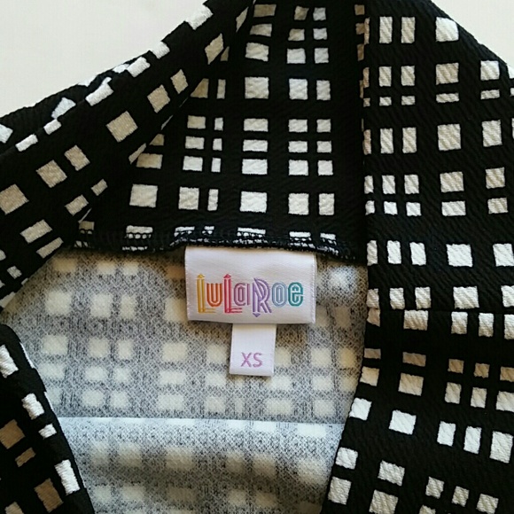 LulaRoe Skirt size XS - Picture 3 of 4
