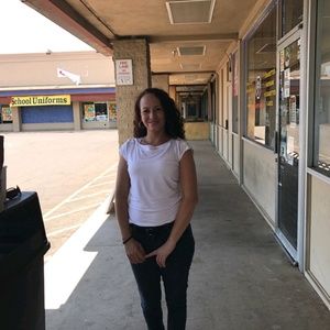 Meet your Posher, Andrea