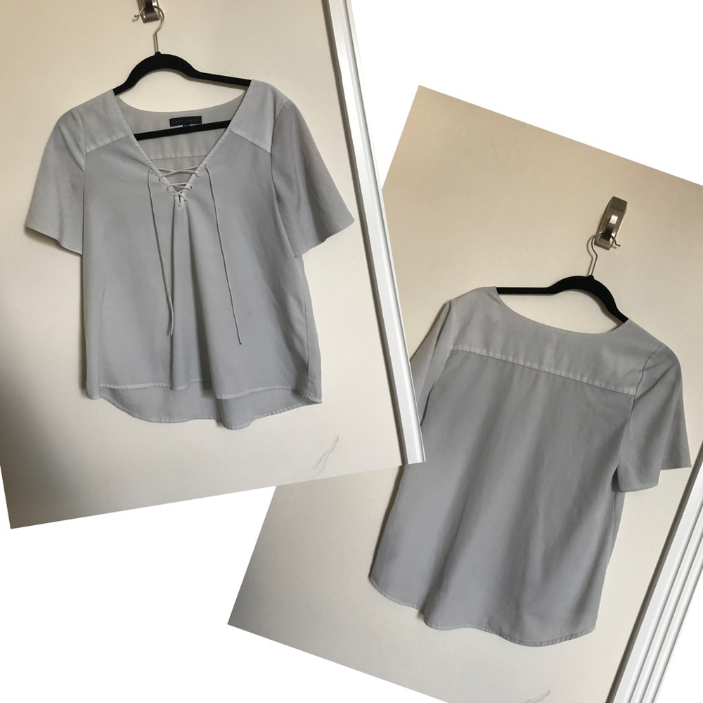 White short sleeved blouse