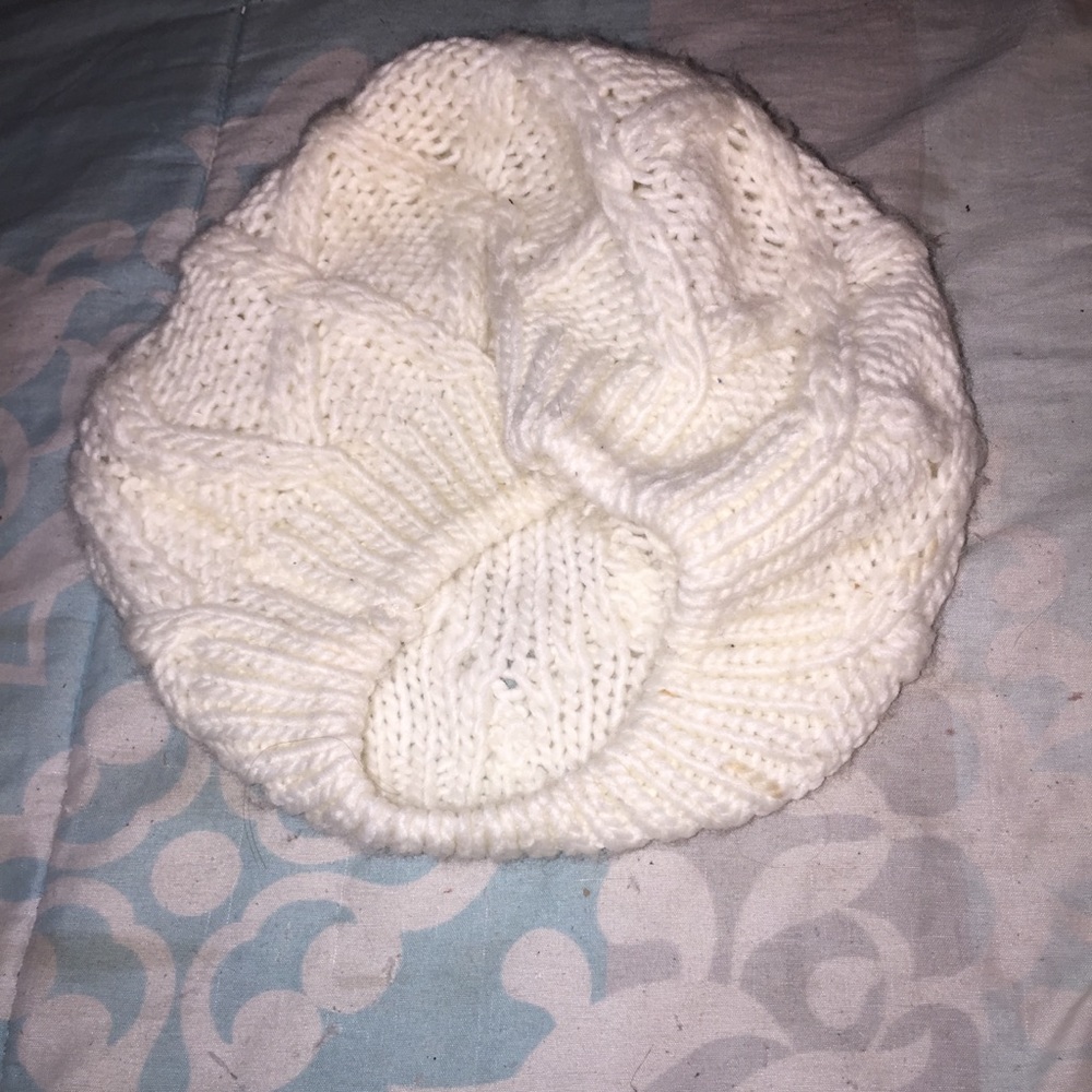 White/Cream Winter Knit Hat