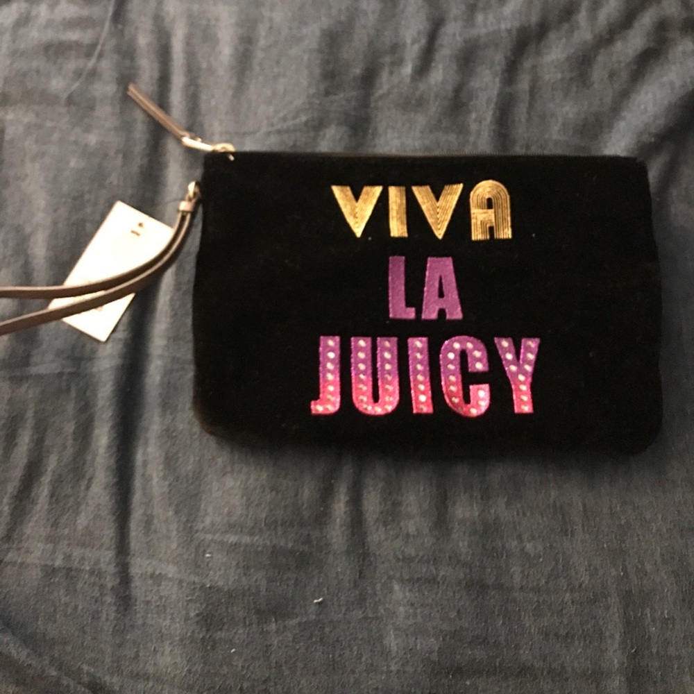 🚨New Juicy Couture wristlet