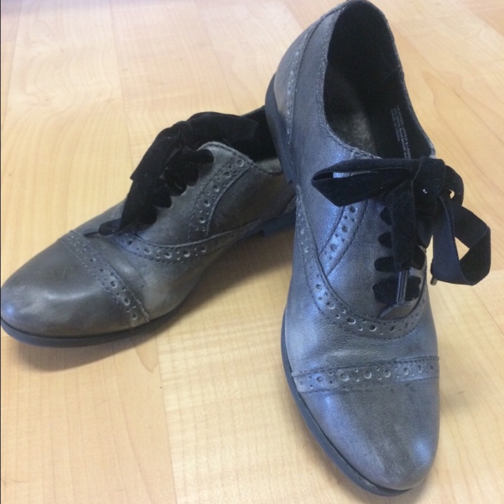 Born Shoes