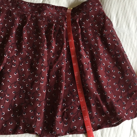 Skater Skirts NWOT - Picture 4 of 7