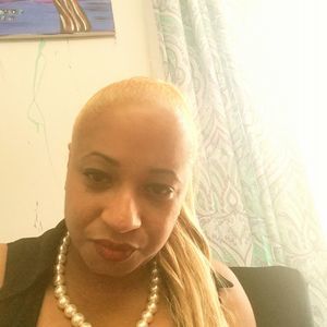 Meet your Posher, Theodora