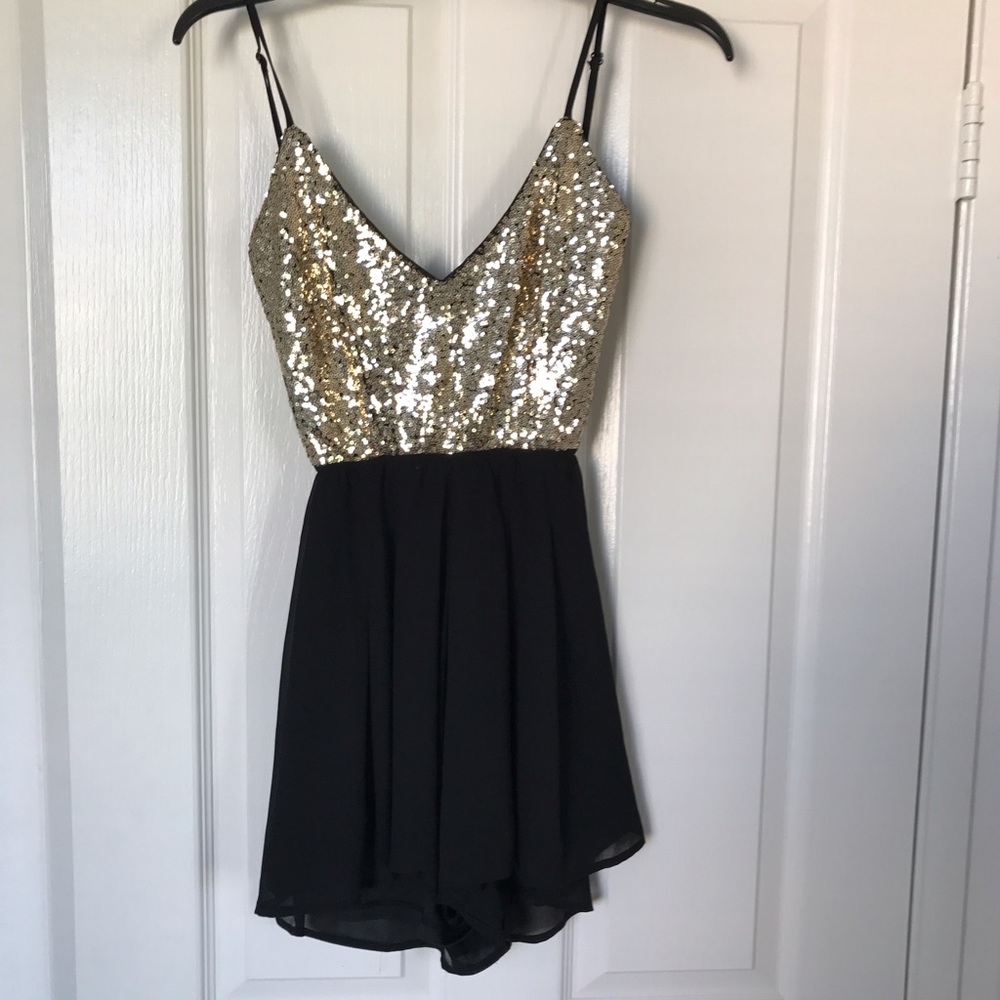 Backless romper