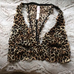 NWOT PINK bralette, size medium