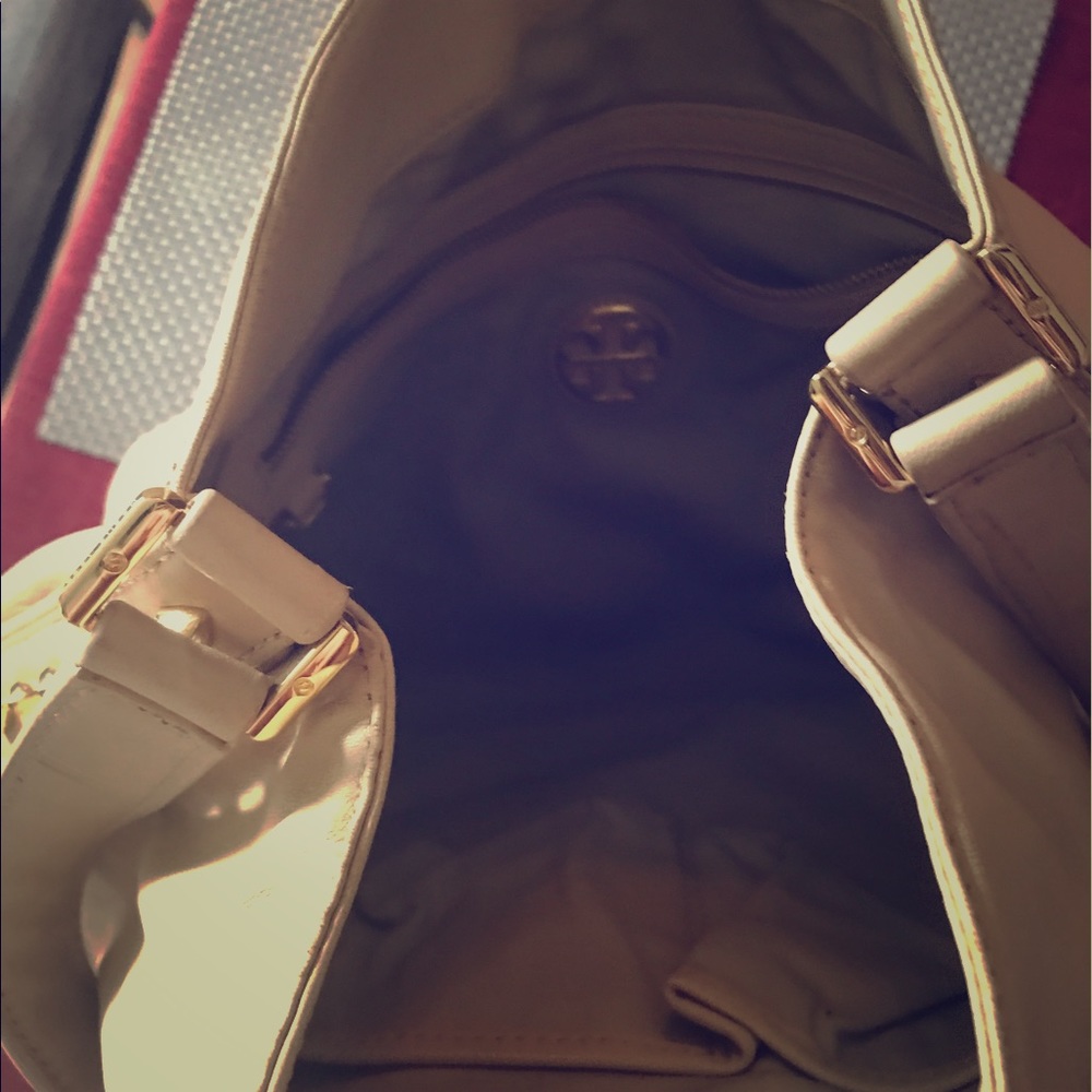 Authentic Tory burch hobo bag - Picture 2 of 4