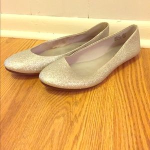 Shiny silver ballet flats