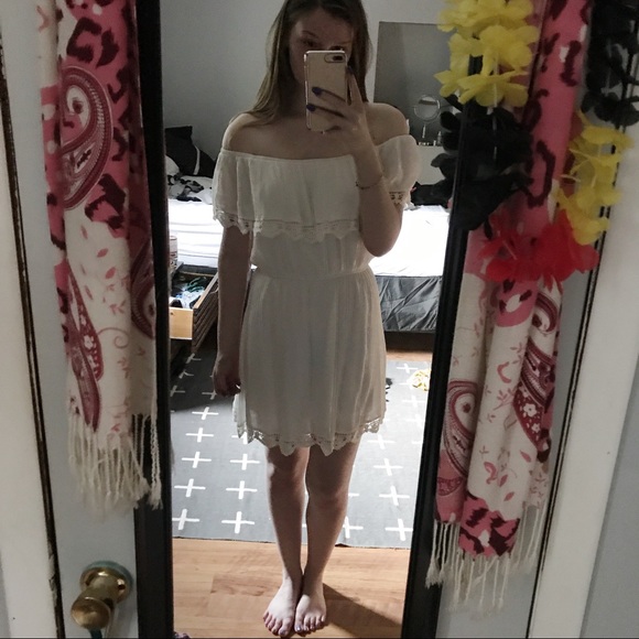 Francesca's Collections Dresses & Skirts - pretty white off the shoulder dress