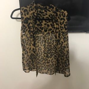 Cheetah print blouse😋