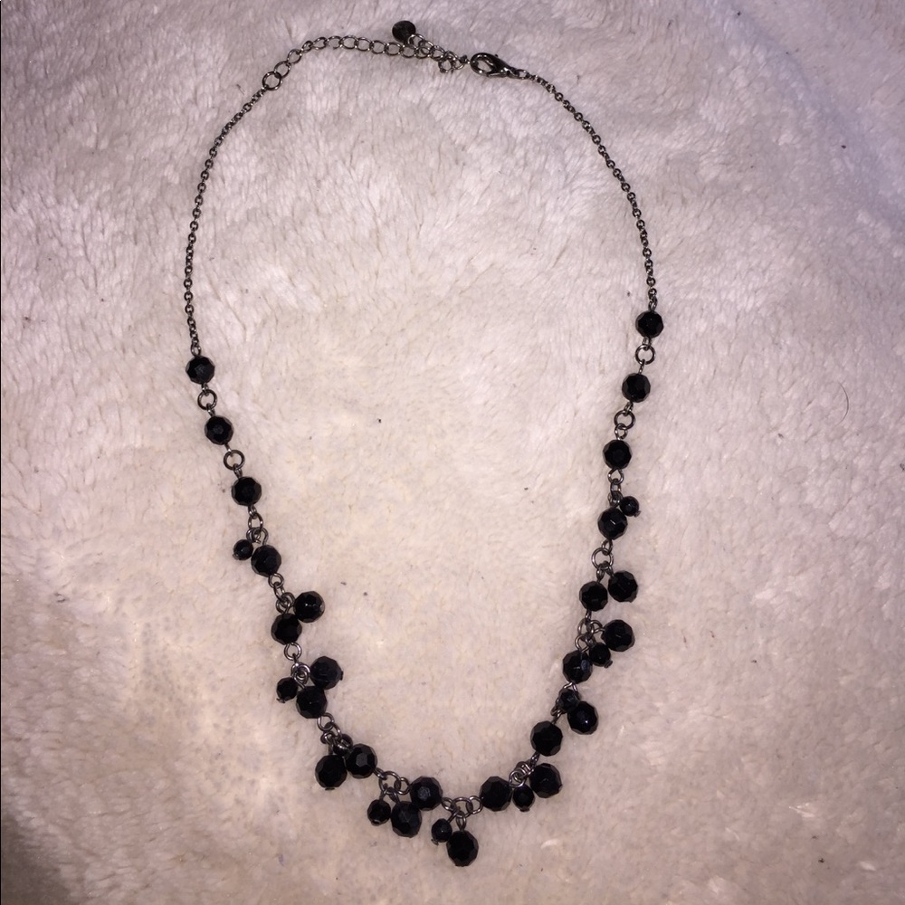 Dainty sparky black beaded necklace.