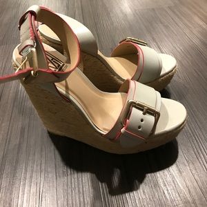 Pour la Victoire Wedge Sandals