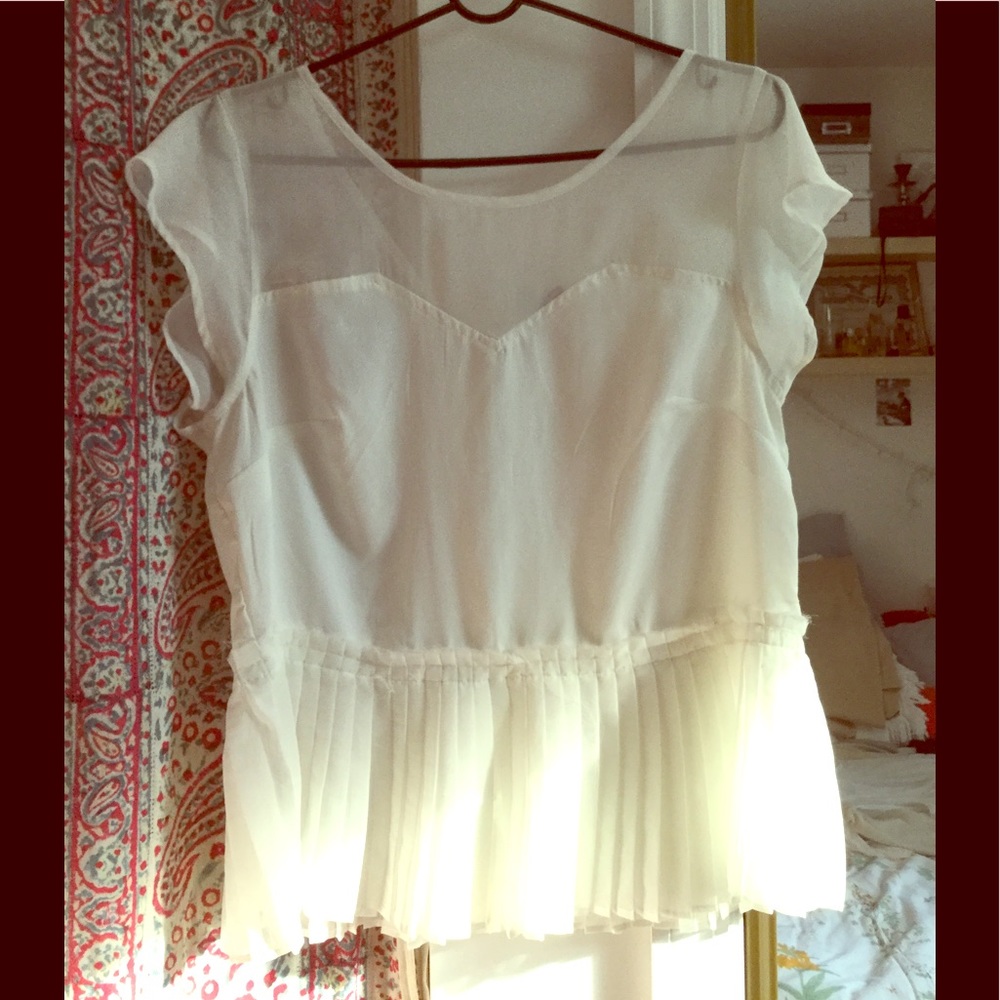 Zipper back blouse