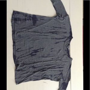 Quarter length sleeve black tie dye shirt