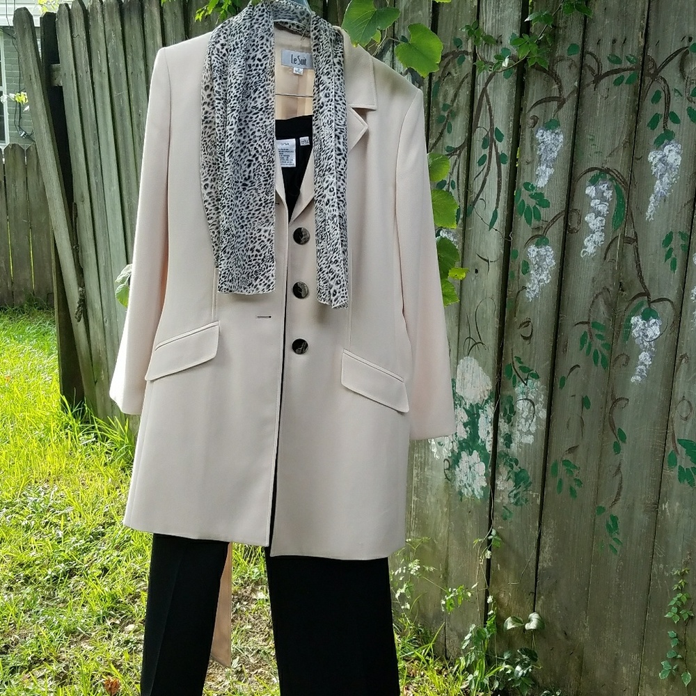 Le Suit Women's Cream and Black 3pc Suit Size 12