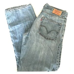 Men's Levi's loose straight light wash jean