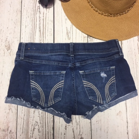 Hollister Medium Wash Shortie Shorts - Picture 2 of 5